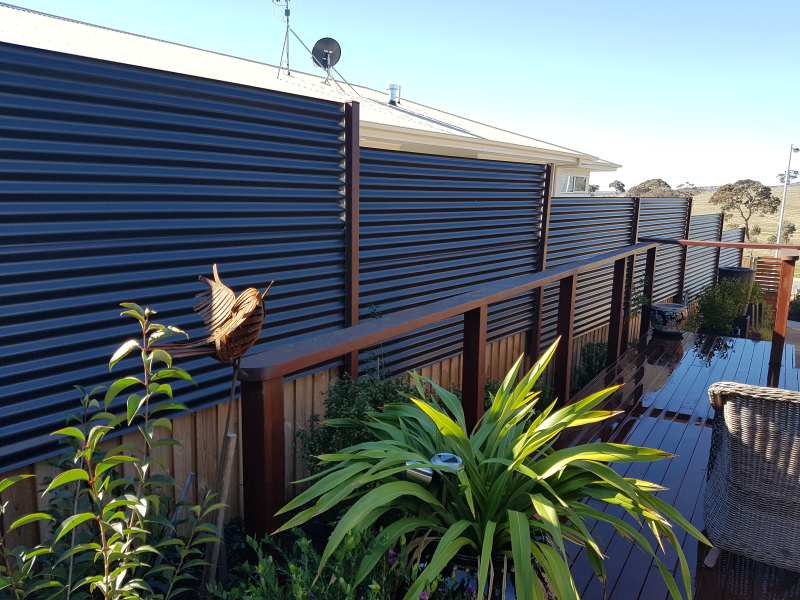 colorbond fencing installations canberra